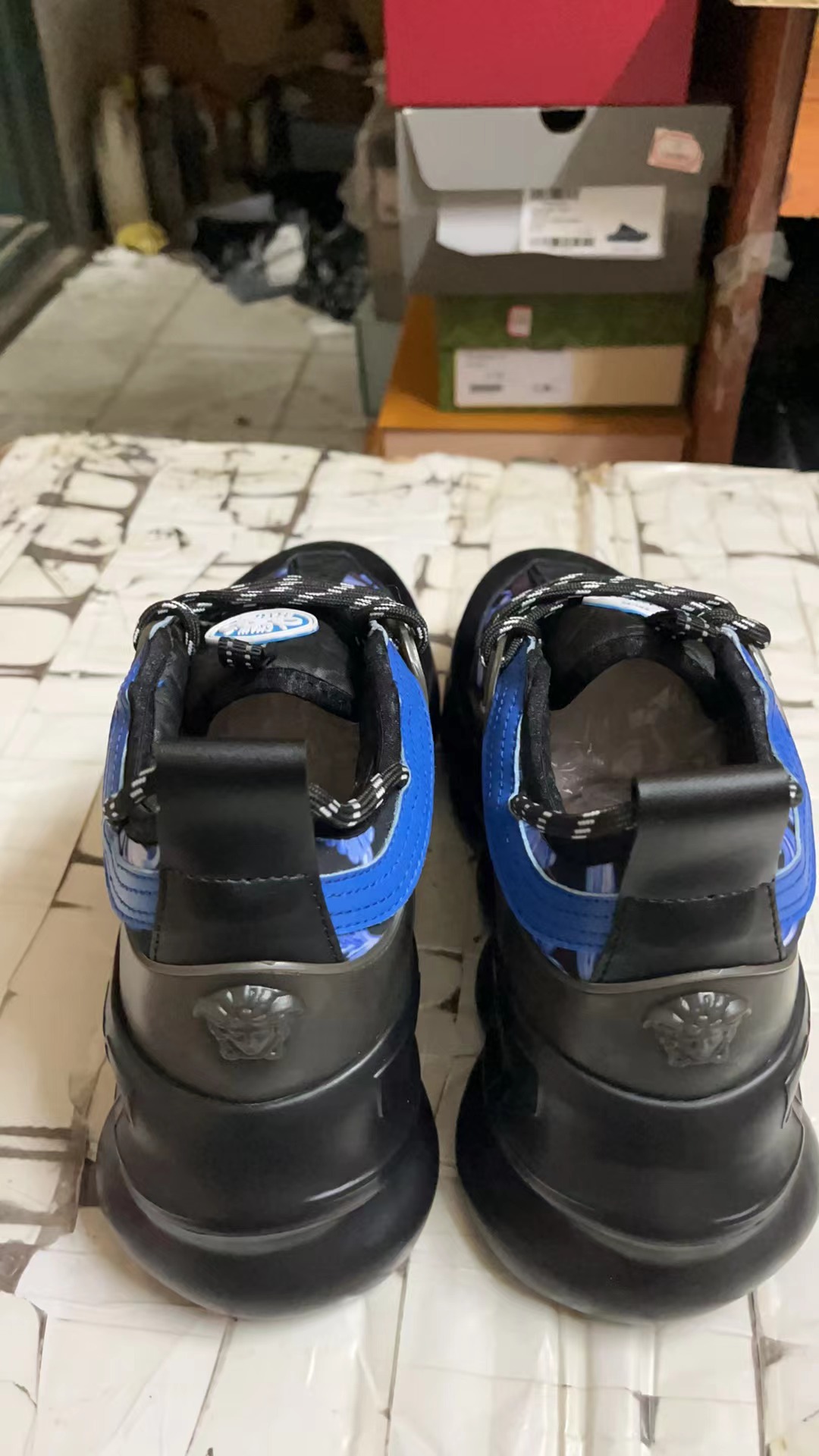 Versace Shoes(AAA)-178