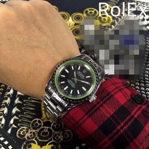 R*l*x watches-031