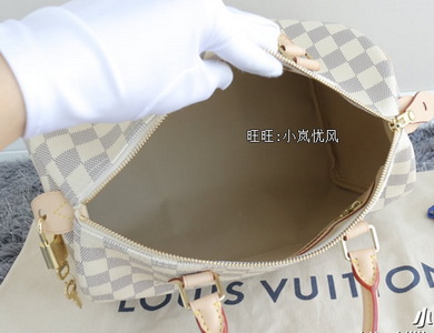 LV Handbags AAA(Women)-004