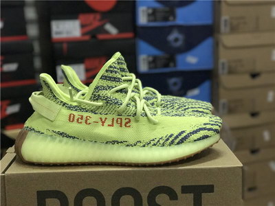 Y**zy 350 boost v2 “yebra”