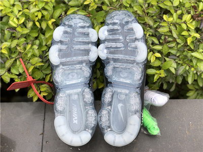 Off-White x Nike 2018-001