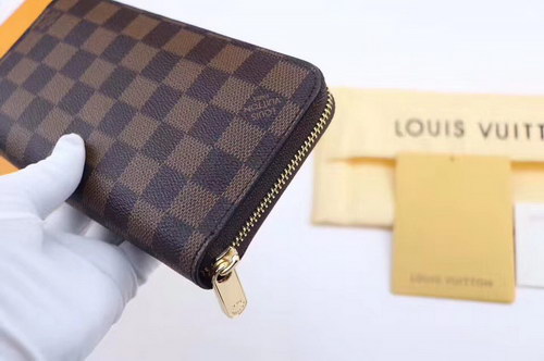 LV Wallets AAA(Men)-015