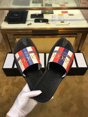 G*u*i slippers(aaa)-275