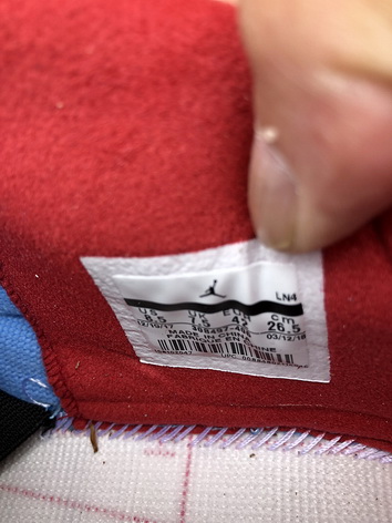 Travis Scott x Air Jordan 4