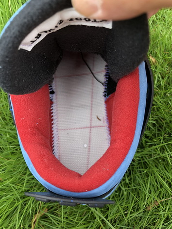 Travis Scott x Air Jordan 4