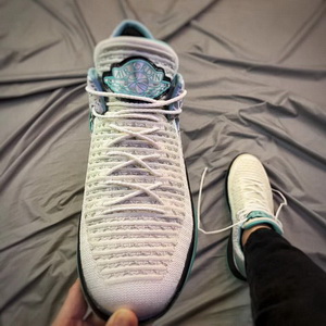 Air Jordan 32 Low “Jade”