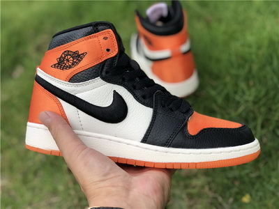 Air Jordan 1 Satin(women)