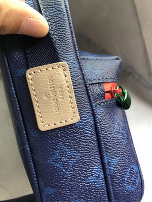 LV Handbags AAA(Men)-031
