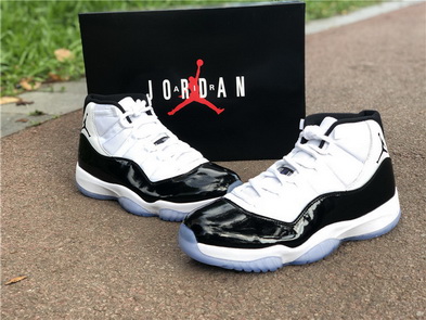 Air Jordan 11 “Concord”