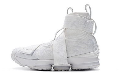 LeBron 14-025