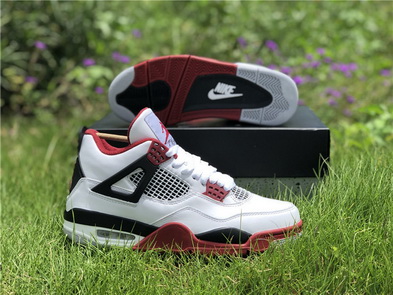 Air Jordan 4 Fire Red 2018