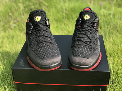Air Jordan 32-007