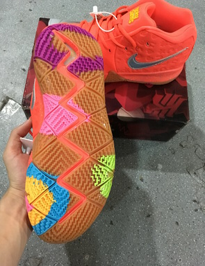 Kyrie 4 Lucky Charms-071