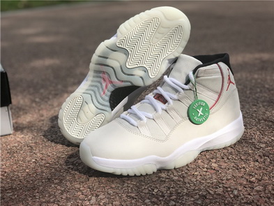 Air Jordan 11 “Platinum Tint”