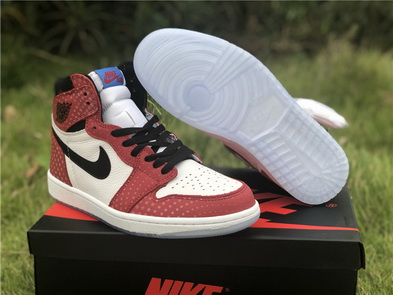 Air Jordan 1 “Chicago Crystal”