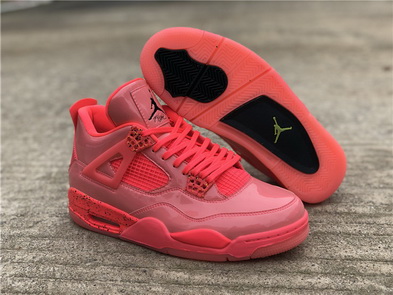 Air Jordan 4 NRG “Hot Punch“