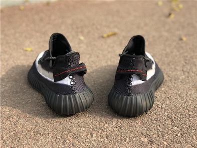authentic ad*s Y**zy 350 boost v2-033