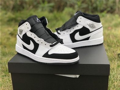 Air Jordan 1 Mid-033