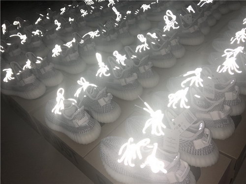 ad*s Y**zy boost 350 v2 “static”