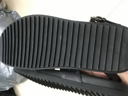 LV Slippers(AAA)-041