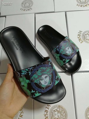 Versace Slippers Women(AAA)-024