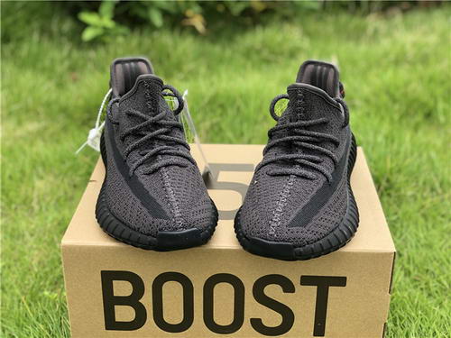 authentic Y**zy 350 v2 boost black/grey(correct version)