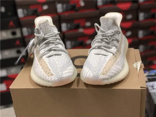 ad*s Y**zy 350 v2 lundmark non-reflective