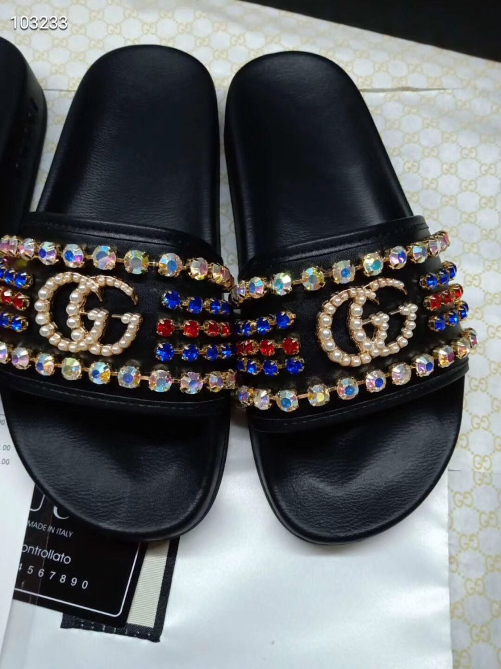 G*u*i slippers(aaa)-332