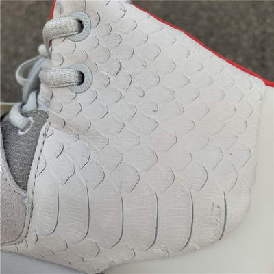kanye west xnike air Y**zy ii nrg white
