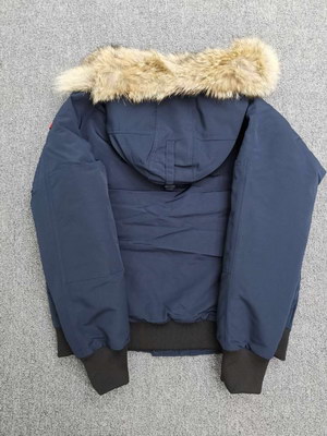 Can*a Go*e coat-01-123