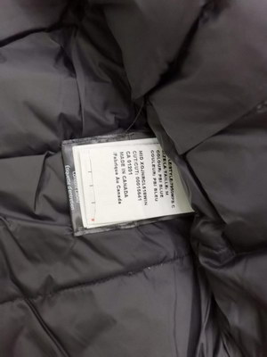 Can*a Go*e coat-01-127