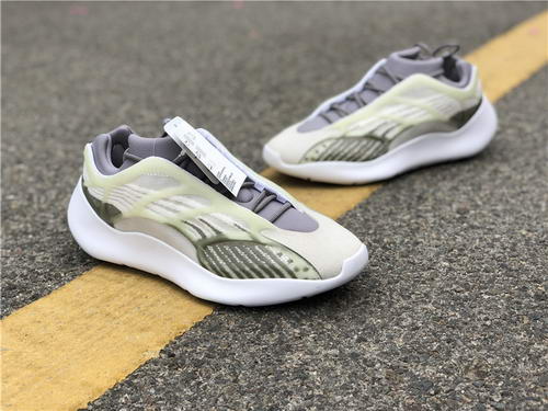 authentic Y**zy 700 boost v3-001