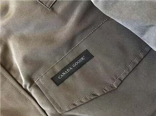 Can*a Go*e coat-13-162