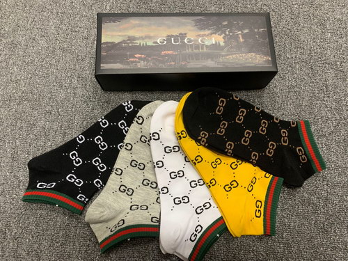 G*u*i socks(5 pairs)-331