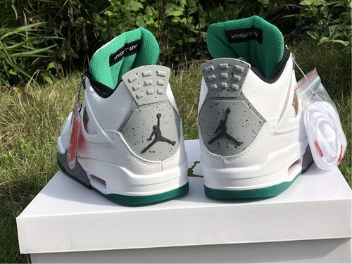 Air Jordan 4 WMNS “Rasta”