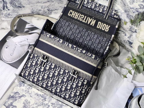 D*or handbags aaaa(men)-002