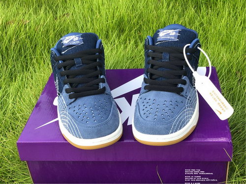 Nike SB Dunk Low PRM “Denim Gum”