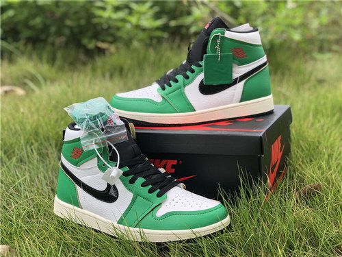Air Jordan 1 High OG WMNS “Lucky Green”