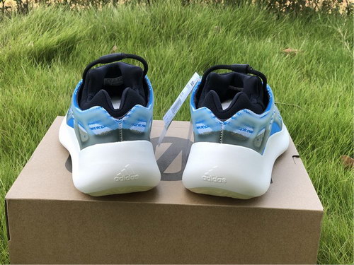 authentic Y**zy 700 boost v3-003