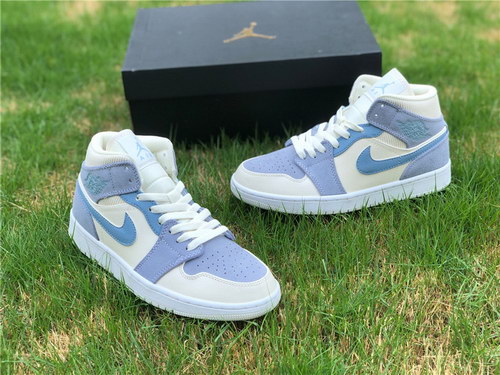 Air Jordan 1 Mid-049