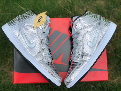 Air Jordan 1 Mid-047