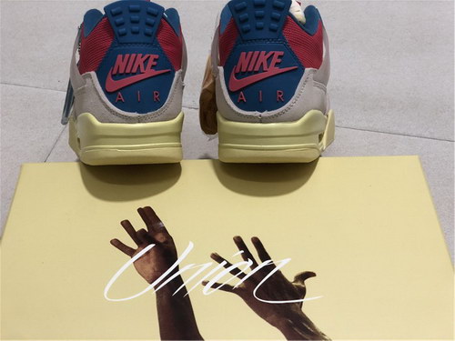 Union x Air Jordan 4-002