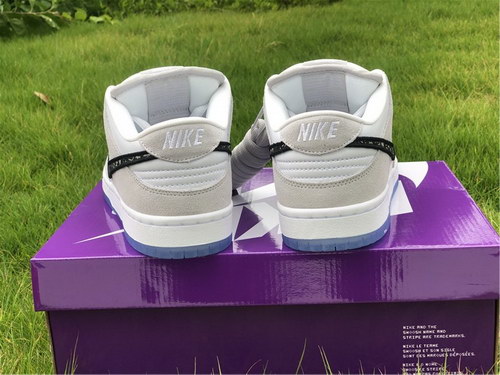 D*or x nike dunk low-001