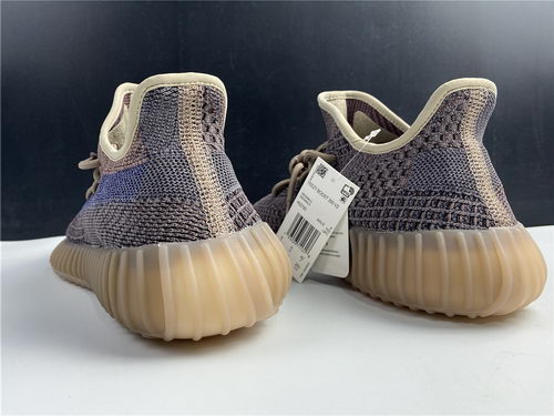 ad*s Y**zy boost 350 v2 yecher