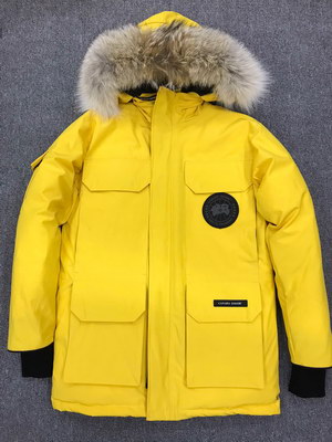 Can*a Go*e coat-182