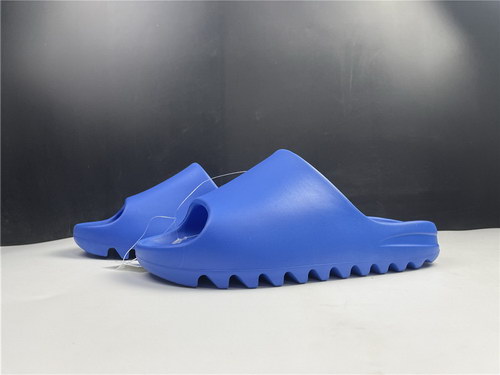 ad*s Y**zy slide bone-007