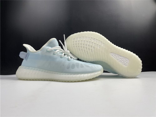 ad*s Y**zy boost 350 v2 mono ice