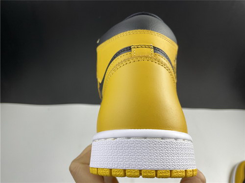 Air Jordan 1 High OG Pollen