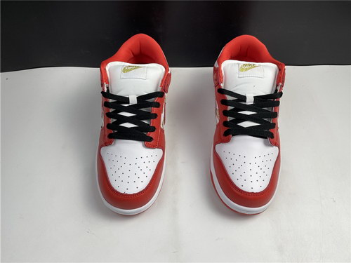 Nike SB Dunk Low-050