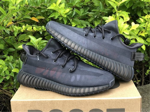 ad*s Y**zy boost 350 v2 “black”